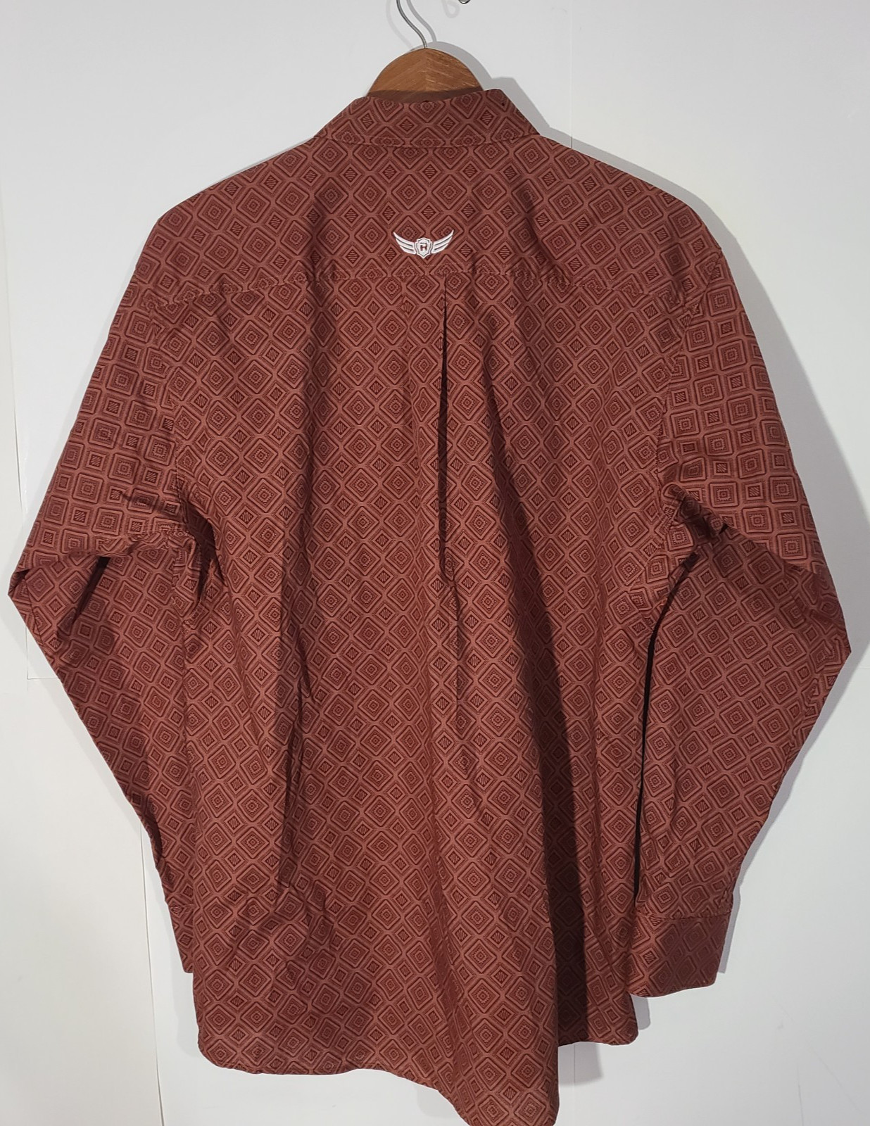 Ariat Relentless Geometric Stretch Button Down L/… - image 2