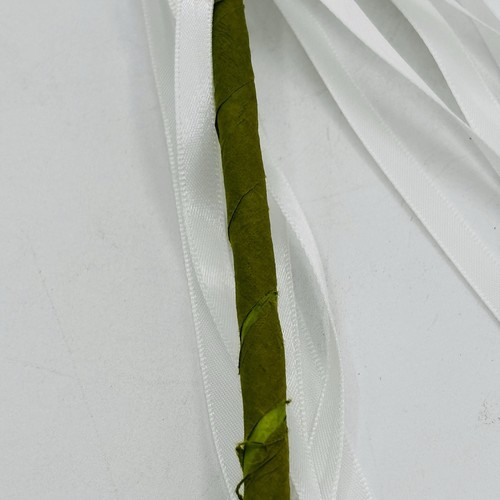Flower Girl Wand Heart Shaped Ribbon Stick Wedding - Picture 7 of 7