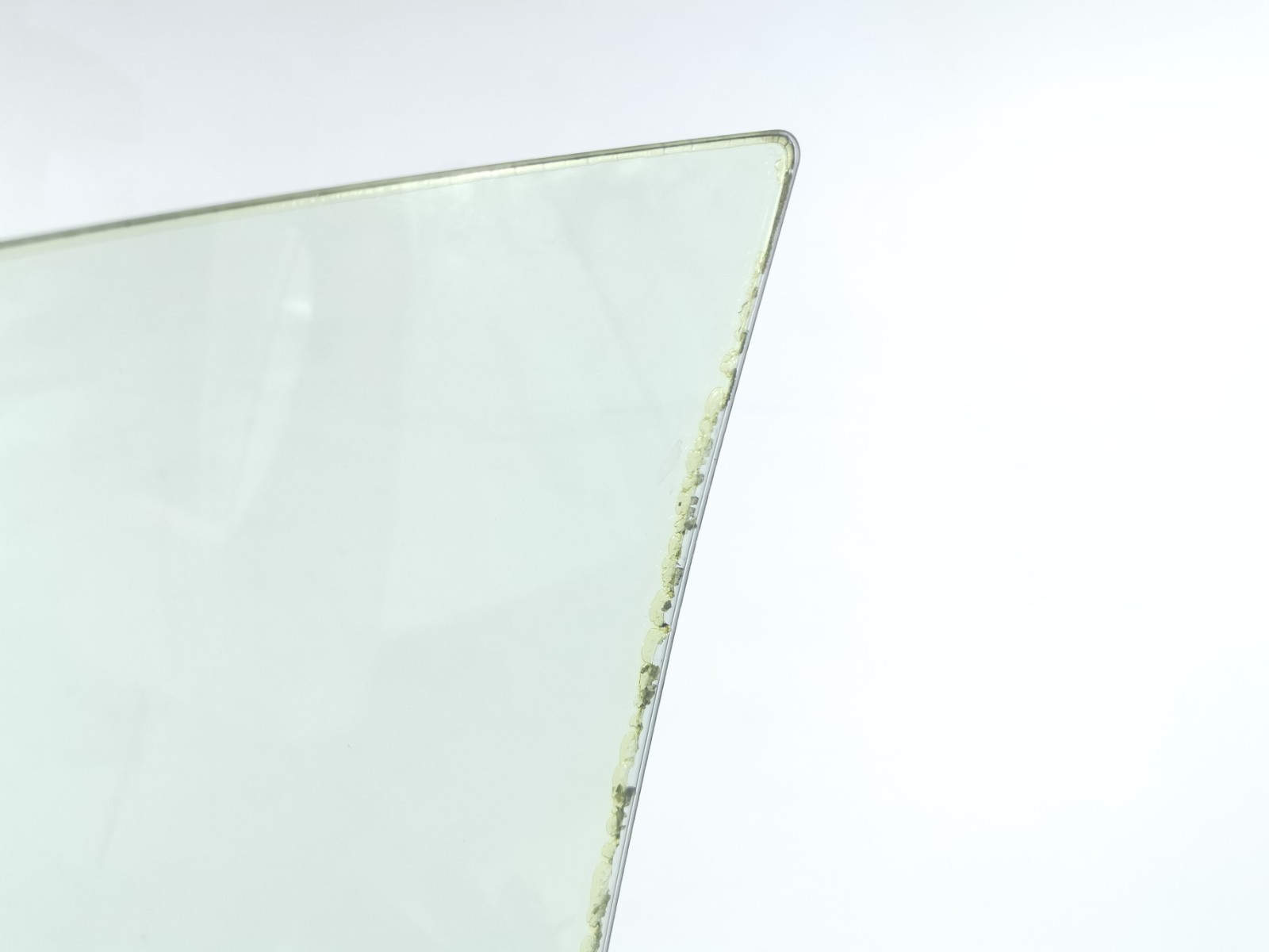 Maserati Ghibli S Q4 2015 3.0 L Front Right Passenger Side Door Window Glass OEM