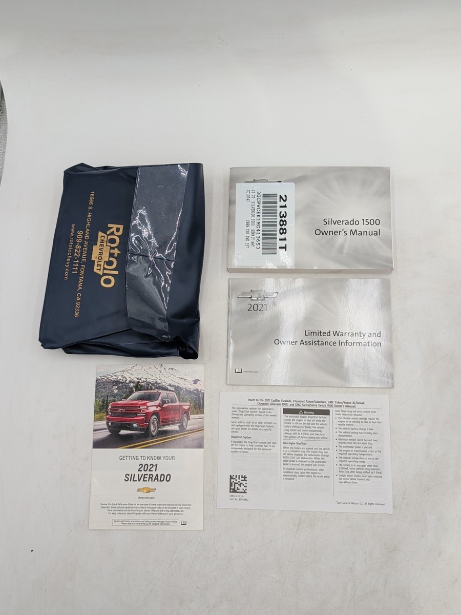 2016 Chevrolet Silverado Owner's Manual, Warranty Guide & Infotainment Book Set