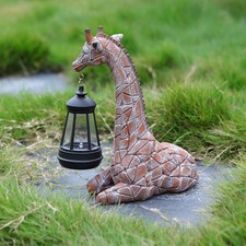 Garden Giraffe Statue with Solar Light Lawn Ornament for Courtyard Balcony