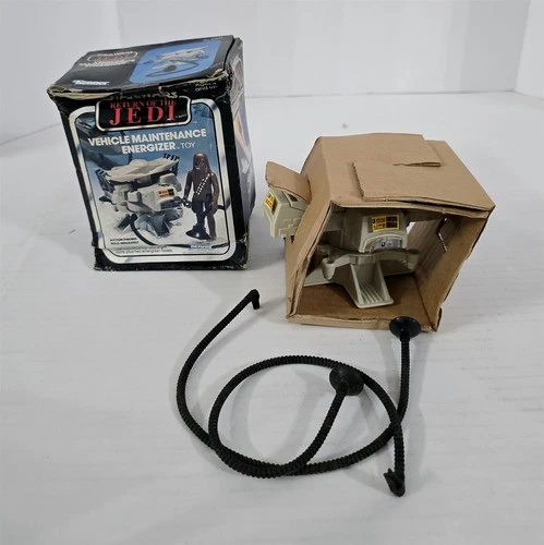 B-307 VINTAGE 1980'S KENNER STAR WARS VEHICLE MAINTENANCE ENERGIZER W/ BOX