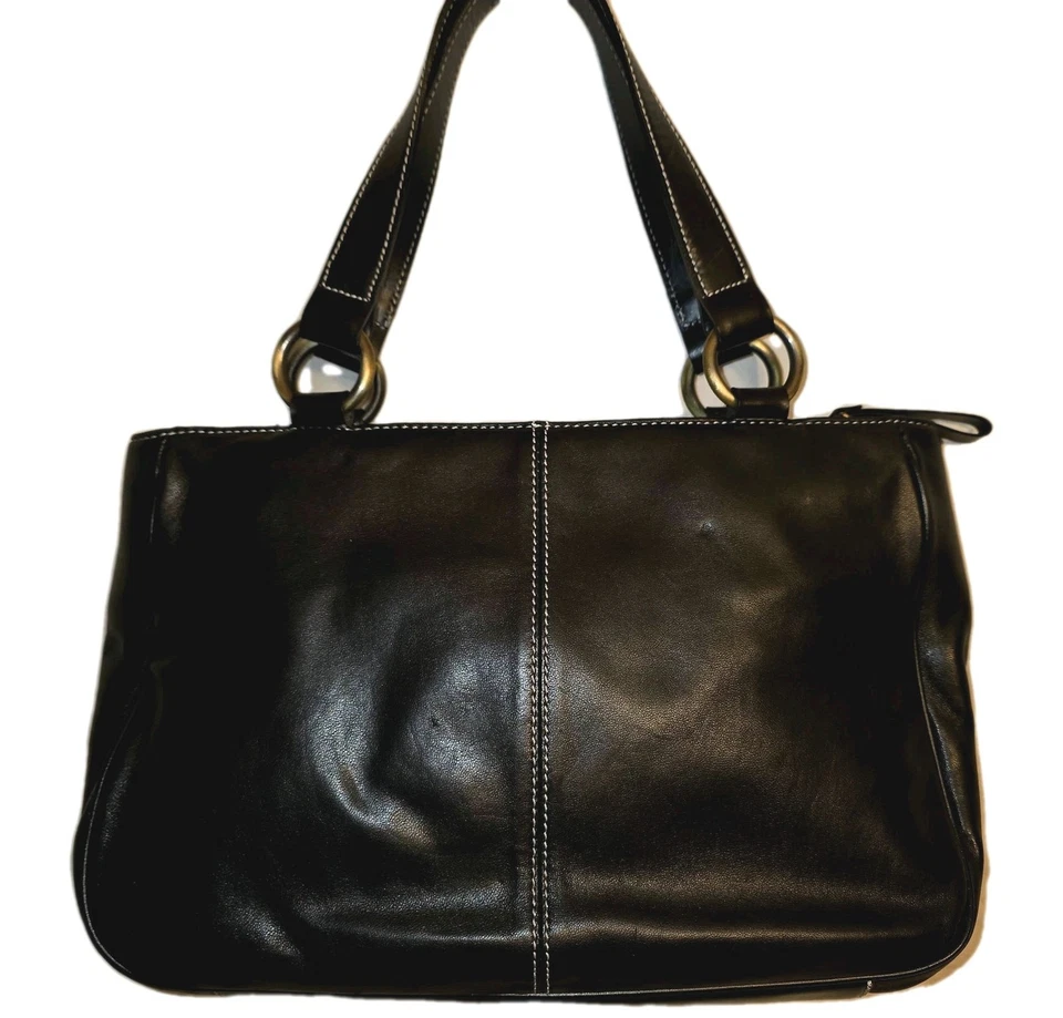 Bolso de mano Maxx New York de cuero suave liso negro tamaño mediano Foto 4 de 4