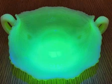 Vintage Fenton Vaseline Glass Custard Prayer Rug Double Handled Ruffled Dish