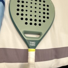 TWO TWO Model TWO TWO Perforated Paddle Racquet - Green