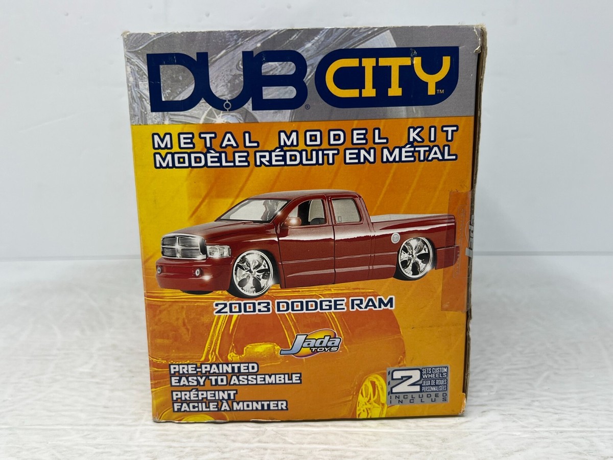 Jada Dub City 2003 Dodge Ram 1:24 Diecast Metal Model Kit 2