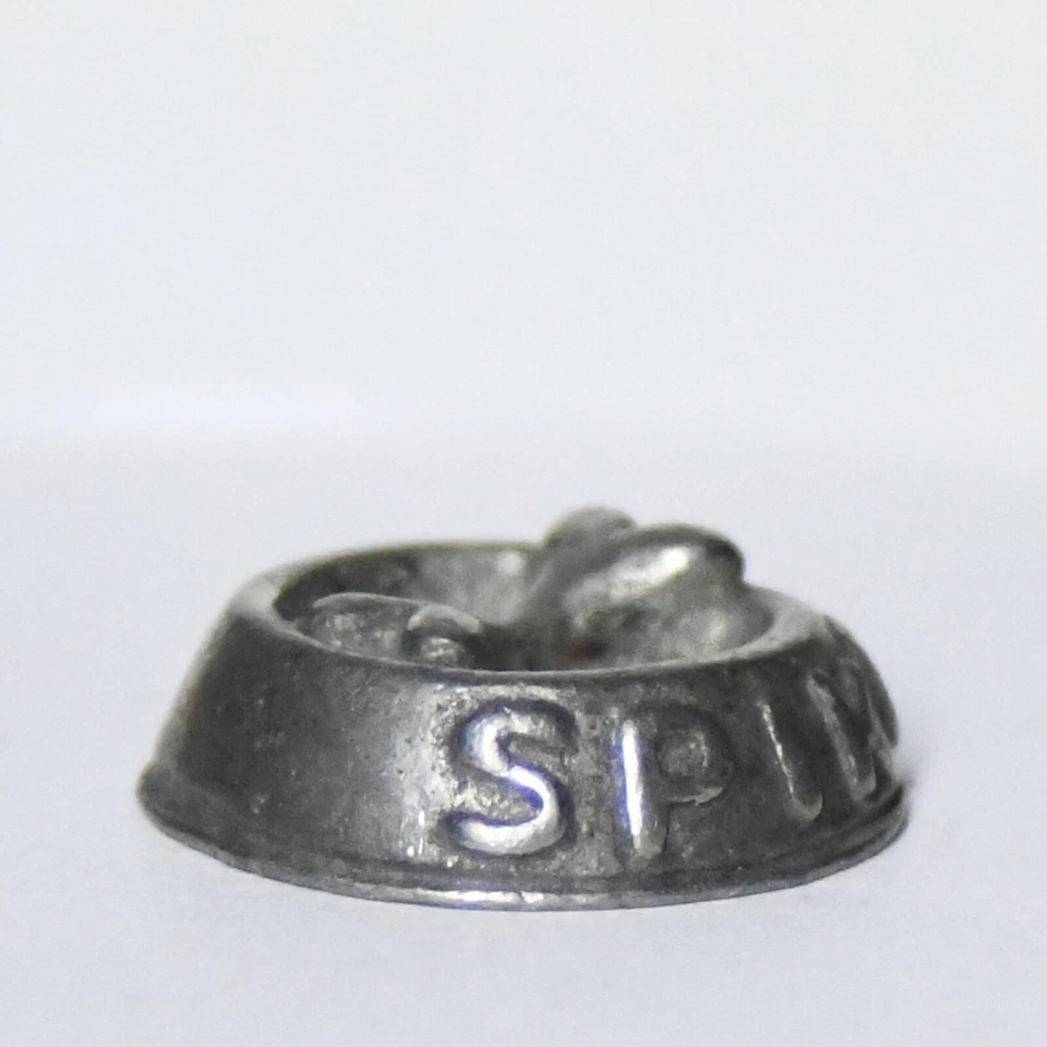 Cuenco para Perros con ESPIGA DE Hueso Monopoly Juego de Metal Ficha Plato Dogopoly Foto 3 de 4