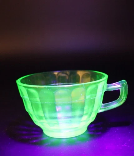 Vintage Anchor Hocking Green Block Optic Uranium Depression Glass Tea Cup