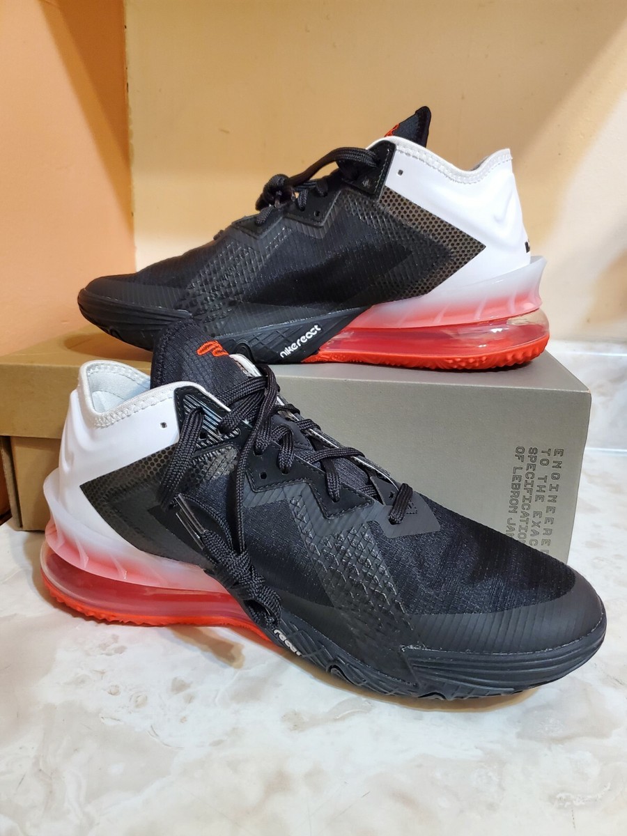 Men's Sz 9.5 Nike LeBron 18 Low Heart of a Lion Black Crimson