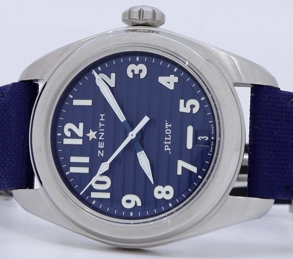Zenith ref 03.4000.3620/51.I003 Steel Auto 40mm Blue Dial Pilot on Strap w/B&P