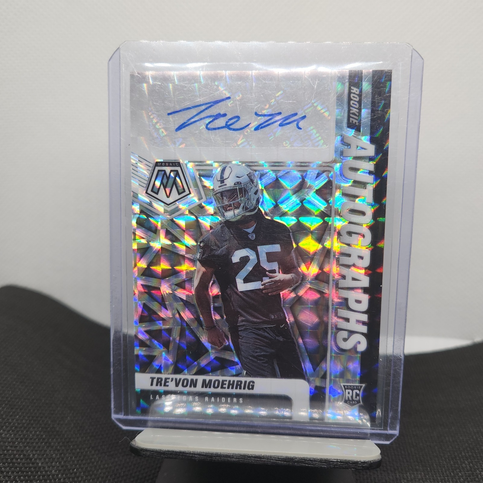 Trevon Moehrig Panini Mosaic Rookie Autographs Mosaic #RA69 Base