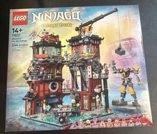Imagen de LEGO NINJAGO City Workshops Building Toy, 3244 Pieces, 10 Minifigures,