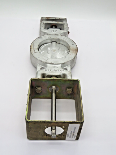 CWP 542 Pressure Regulating Butterfly Automatic Valves with Mounting Bracket - Picture 2 of 10