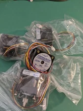 NEW NANOTEC STEPPING MOTOR SH4018M0806-KTEC2 6v 0.8a 1.8 NEMA17 Geared Shaft