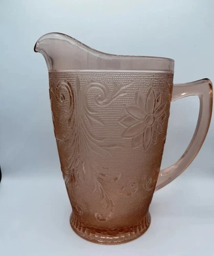 Tiara Glass Peach Pink Indiana Sandwich Glass 64oz Water Pitcher USA           L