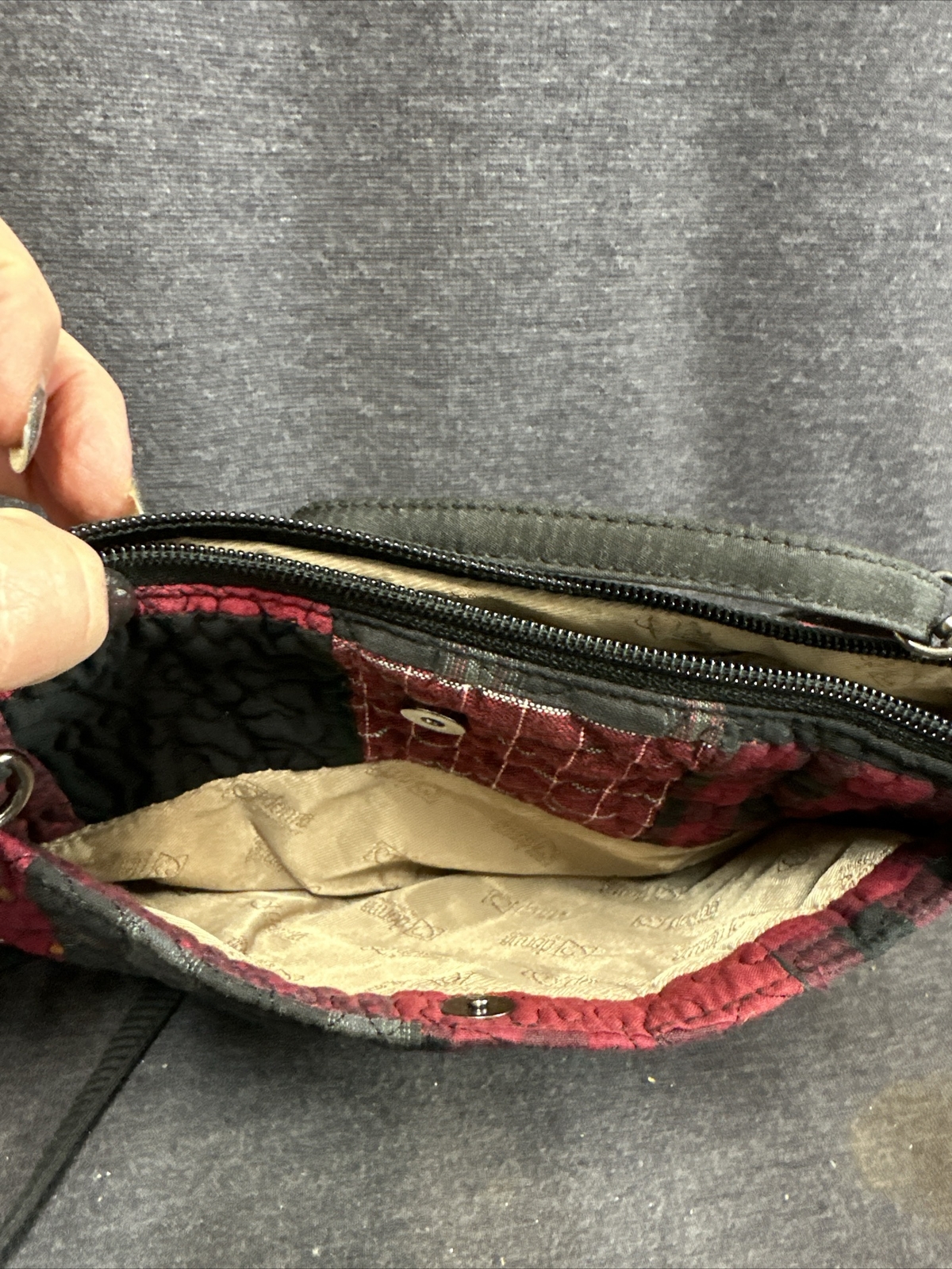 Donna Sharp Quilted Small Shoulder/Crossbody/ Wri… - image 7