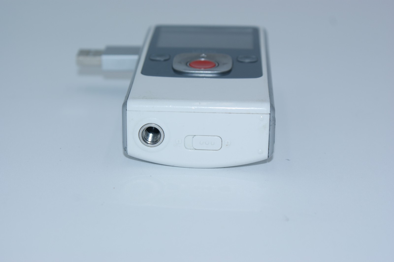 Flip Ultra 2nd Generation HD Video Camera U1120B - Preowned with Wear and Tear