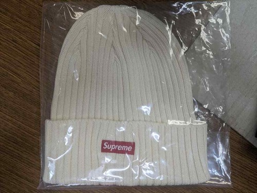 cream supreme beanie