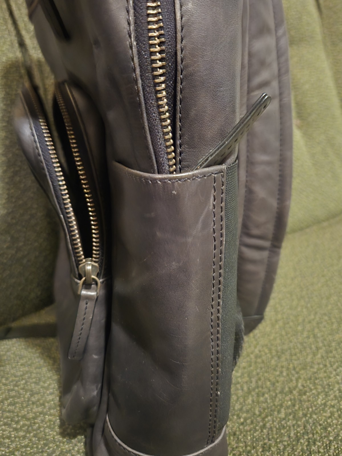 Johnston and Murphy Leather Computer Backpack Gra… - image 15