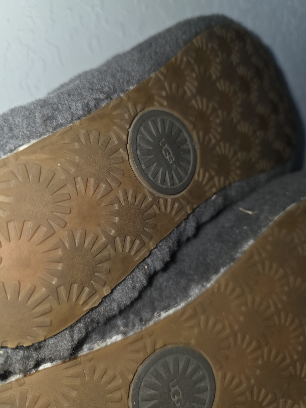 UGG PLATFORM SLIDE SLIPPERS 8 - image 14