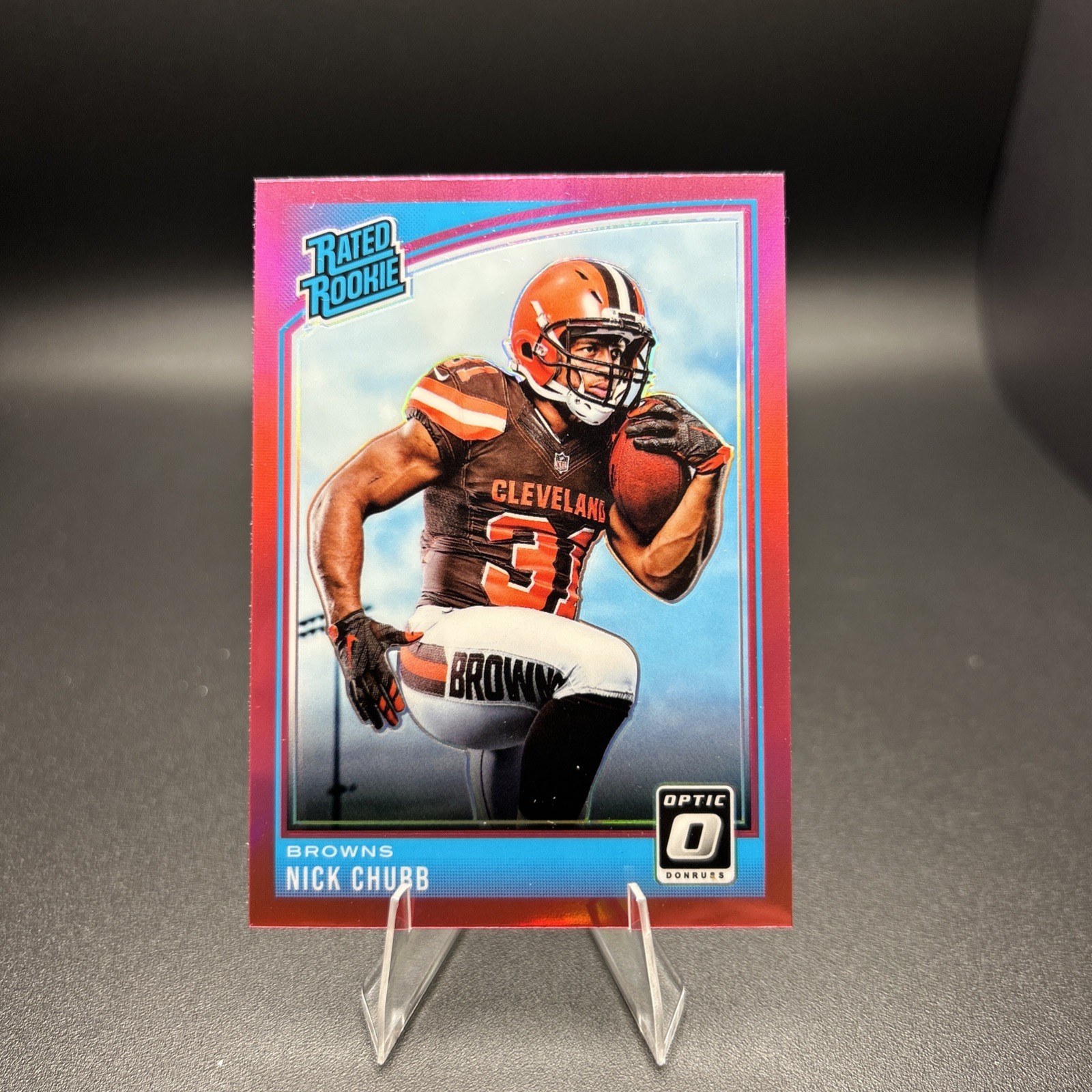 2018 Donruss Optic Rated Rookie Pink Prizm (RC) #158 Nick Chubb