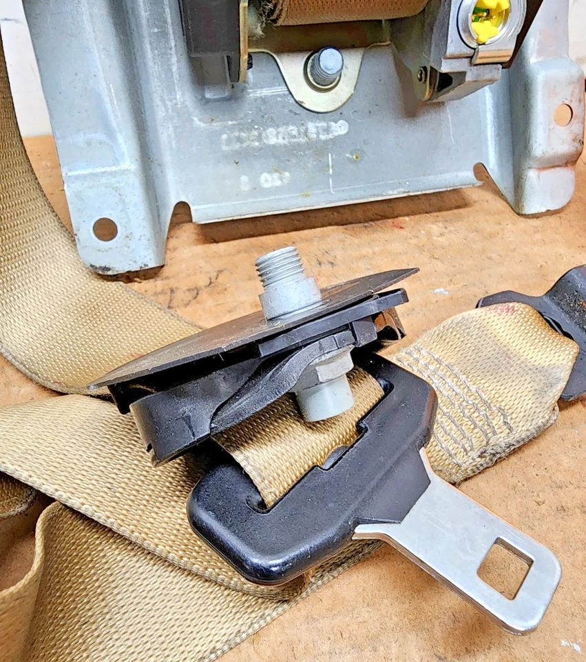 Cinturón de seguridad delantero derecho mercedes r350 r320 r500 2006-2011 bronceado a2518601885 oem Foto 3 de 4