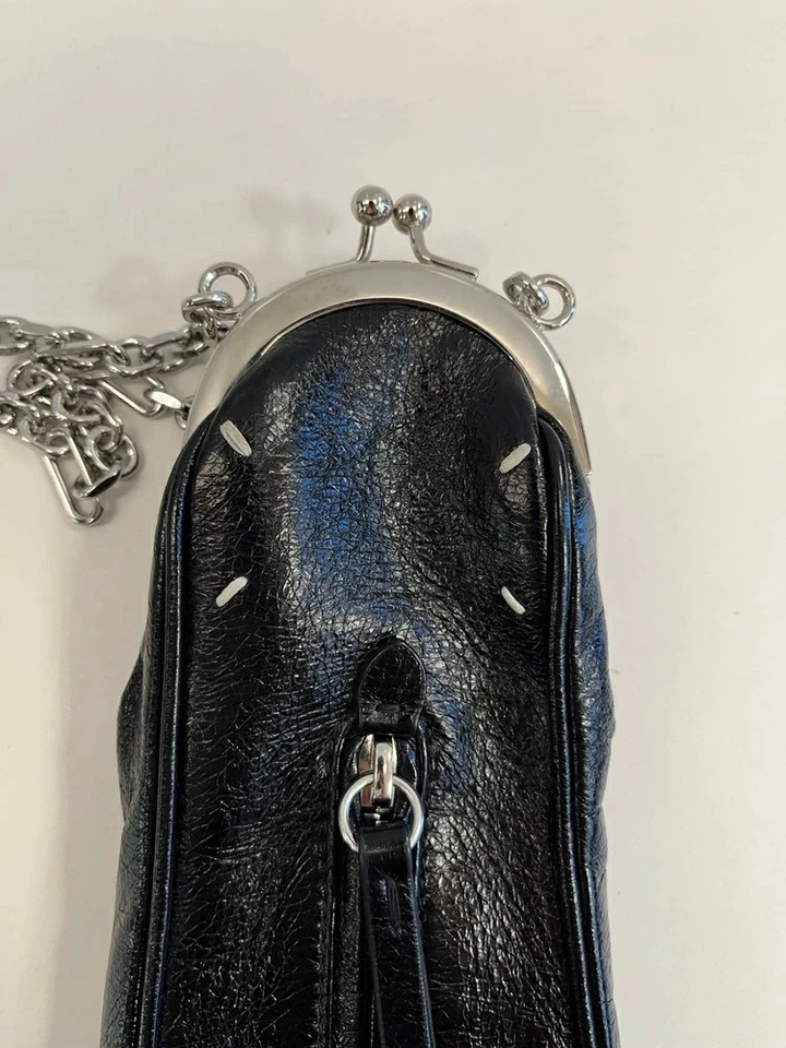 Bolso de hombro Maison Margiela Tabi Suela Cuero Negro Plata Damas Foto 4 de 4