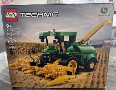 Lego Technic John Deere 9700 Forage Harvester #42168. NEW IN BOX