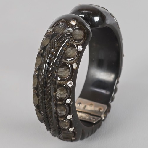 VTG Deep Carved Dark Jade Green Bakelite Bangle Hinged Bracelet W/ Rhinestones - Picture 4 of 14