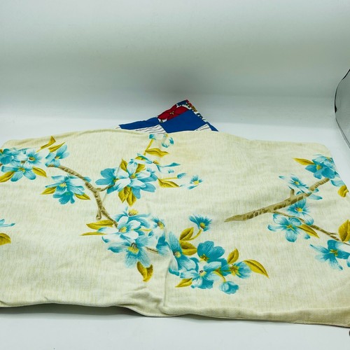 2 Vintage Doll Bed Quilt Covers Patchwork Cloth Fabric 23" x 16", 30.5" x 23" - Picture 3 of 8