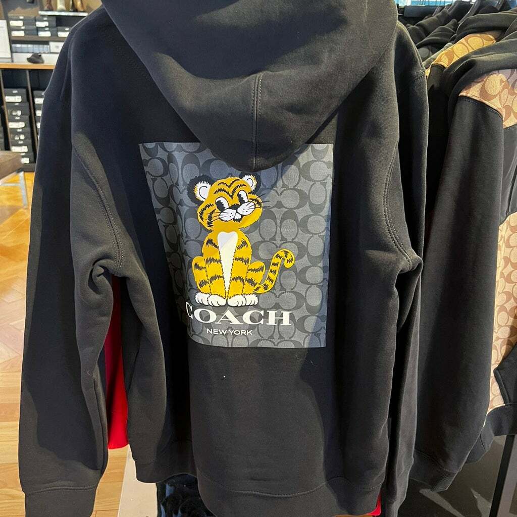 レア ☆ COACH ☆ LUNAR NEW YEAR GRAPHIC HOODIE フーディ NWT Coach men's Lunar New Year Graphic Hoodie with tiger | eBay