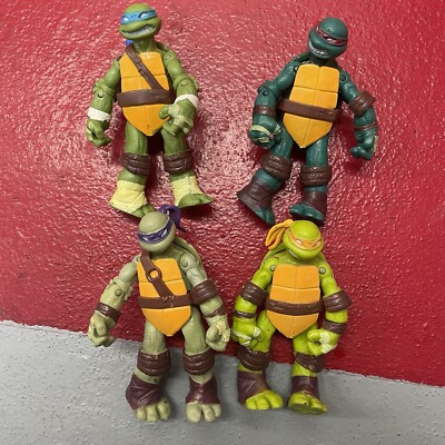 Teenage Mutant Ninja Turtles Figuren Konvolut 2012 Viacom ohne Zubehör