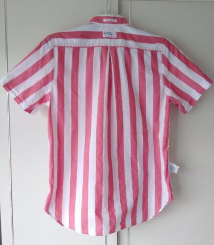 GANT Broad Red & White Striped Short Sleeved "Polo Style" Cotton Shirt -Size "S" - Picture 4 of 12