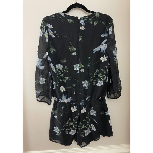 Joie Feminine Classic Romantic Black Floral Silk V-Neck Tie Waist Silk Romper M - Picture 6 of 8