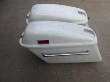 Harley-Davidson Original Paint Saddlebags w/Key and Mounts Shovelhead FLH OEM