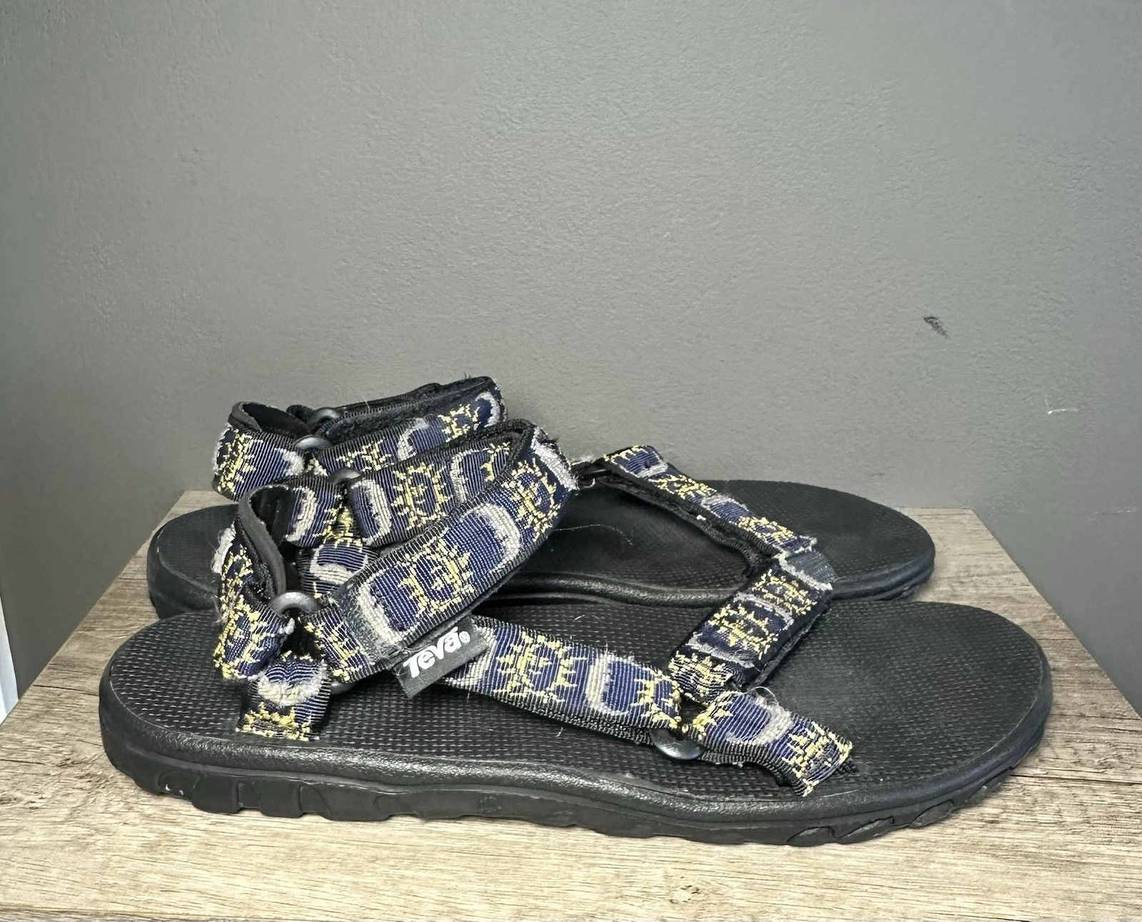 TEVA Original Universal Sandals Rare Blue Yellow Celestial Size 12 Sun Moon