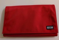 KUSSHI Red Black Fold-Out Makeup Bag Brush Cosmetic Case, Zipper Pocket