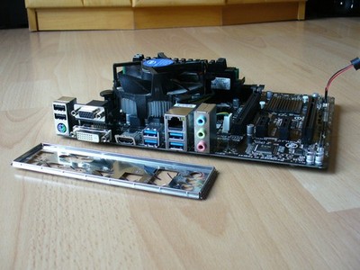 PC Mainboard Bündel GIGABYTE GA-H97M-HD3 + Core i5 + Speicher