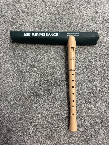 Renaissance Soprano Recorder in Beige with Baroque Fingering