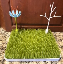 Boon Lawn Countertop Drying Rack Tray - Green with attachments