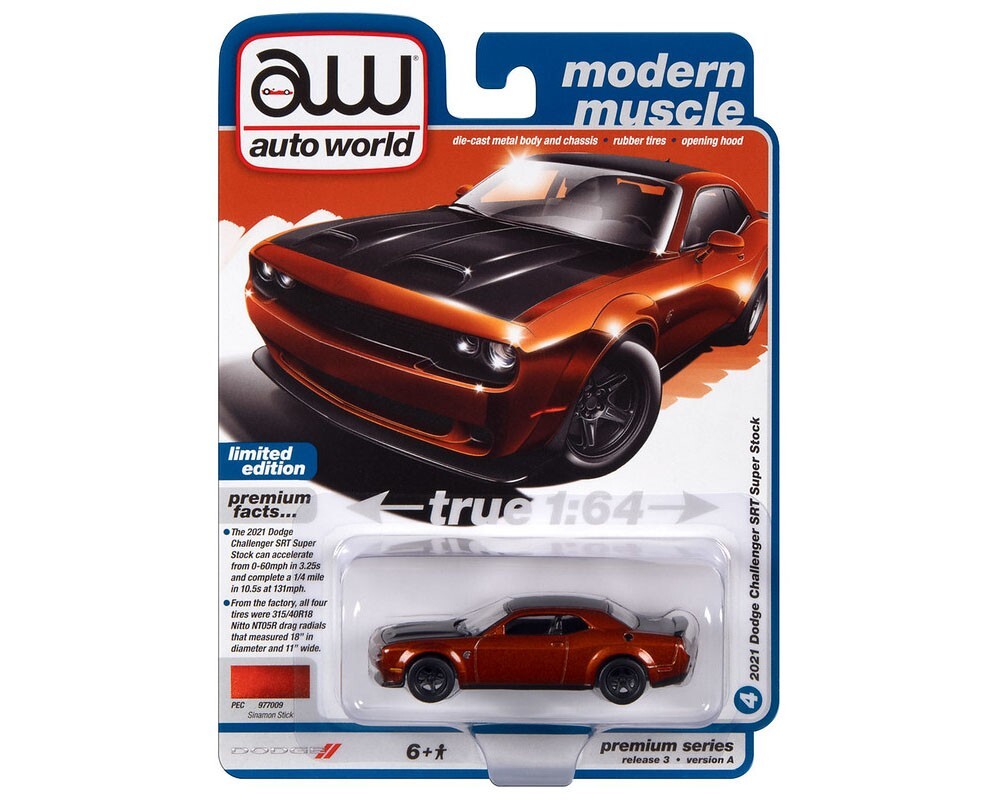 Auto World Dodge Challenger Super Stock 2021 Bronze 64412 A 1/64