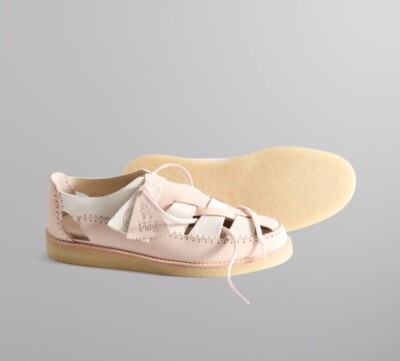 靴 Ronnie Fieg Clarks Originals Ridgevale Clarks x Kith Unisex 8th Street Ridgevale Maple Low Top Sneakers