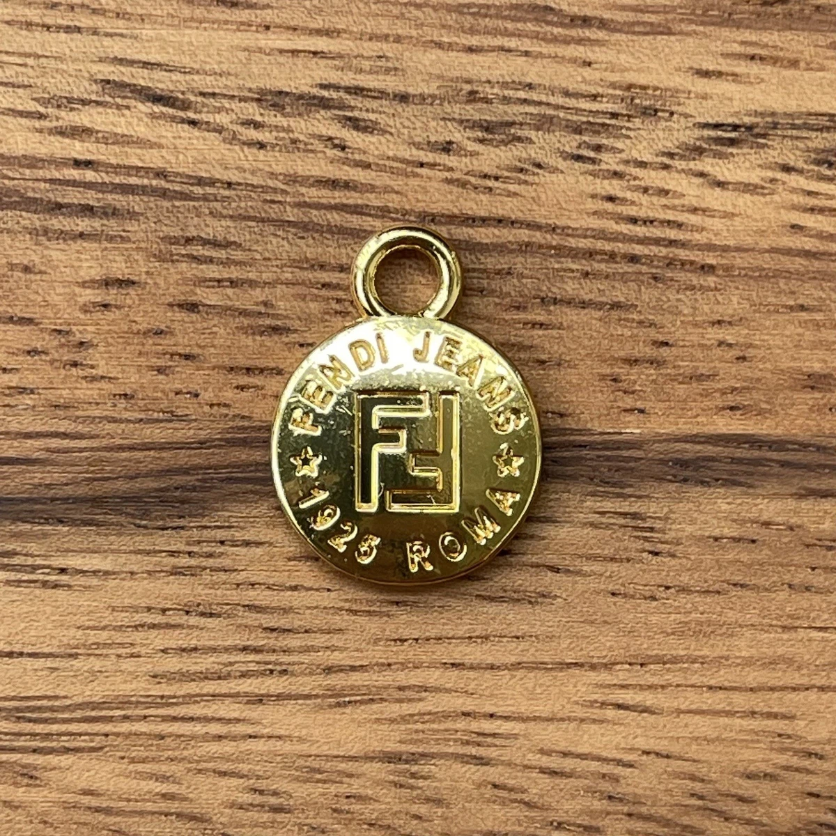 Fendi top zipper pull