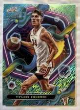 Tyler Herro - 2023-24 Topps Cosmic Chrome Basketball 69 - Aqua Equinox 023/149