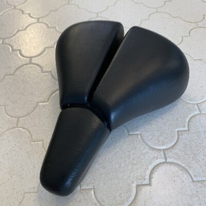 Adjustable Width Black Bicycle Saddle Seat Made In Italy Comfortable