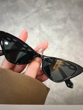 Cute Cat Eye Sunglasses w/chain detail UV Blocking Women