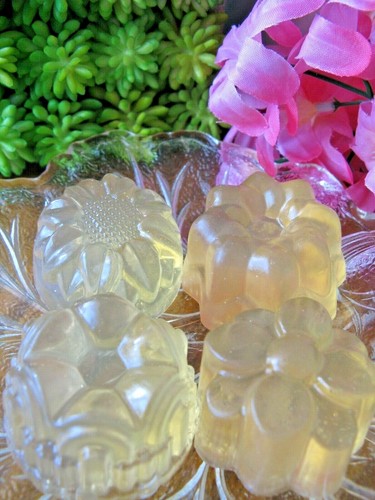 New Handmade Natural Miniature "Natural Honey" Set of 4 Guest Travel Bar Soaps - Picture 8 of 12