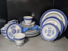 Spode : Fitzhugh Blue | 28-Pc Dinnerware Lot | Mixed Years | Instant Collection