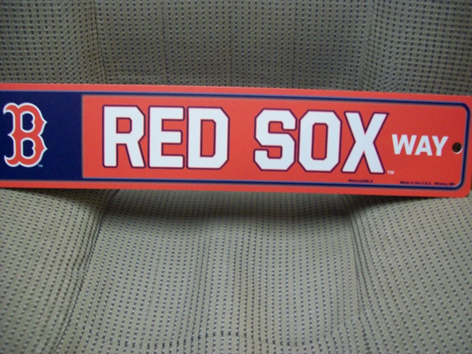 Letrero de plástico estilo callejero Red Sox Way, Boston Red Sox 3,75" x 19" Foto 3 de 4