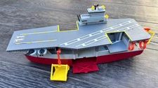 GALOOB MICRO MACHINES  AIRCRAFT CARRIER SEA TRANSPORT PLAY SET